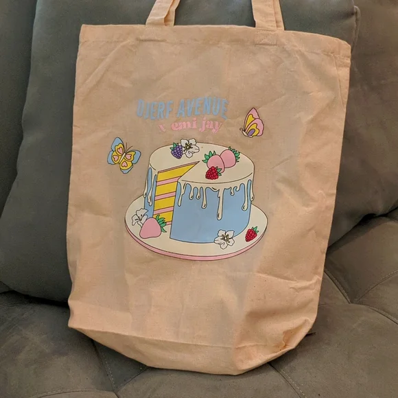 🦋NWOT DJERF AVENUE Tote - Picture 2 of 9
